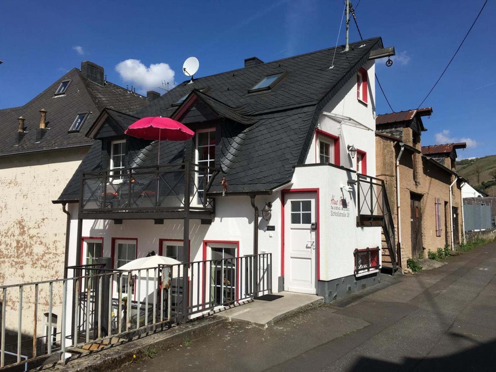 Mosel Ferienhaus Reblaus Zell an der Mosel Esterno foto