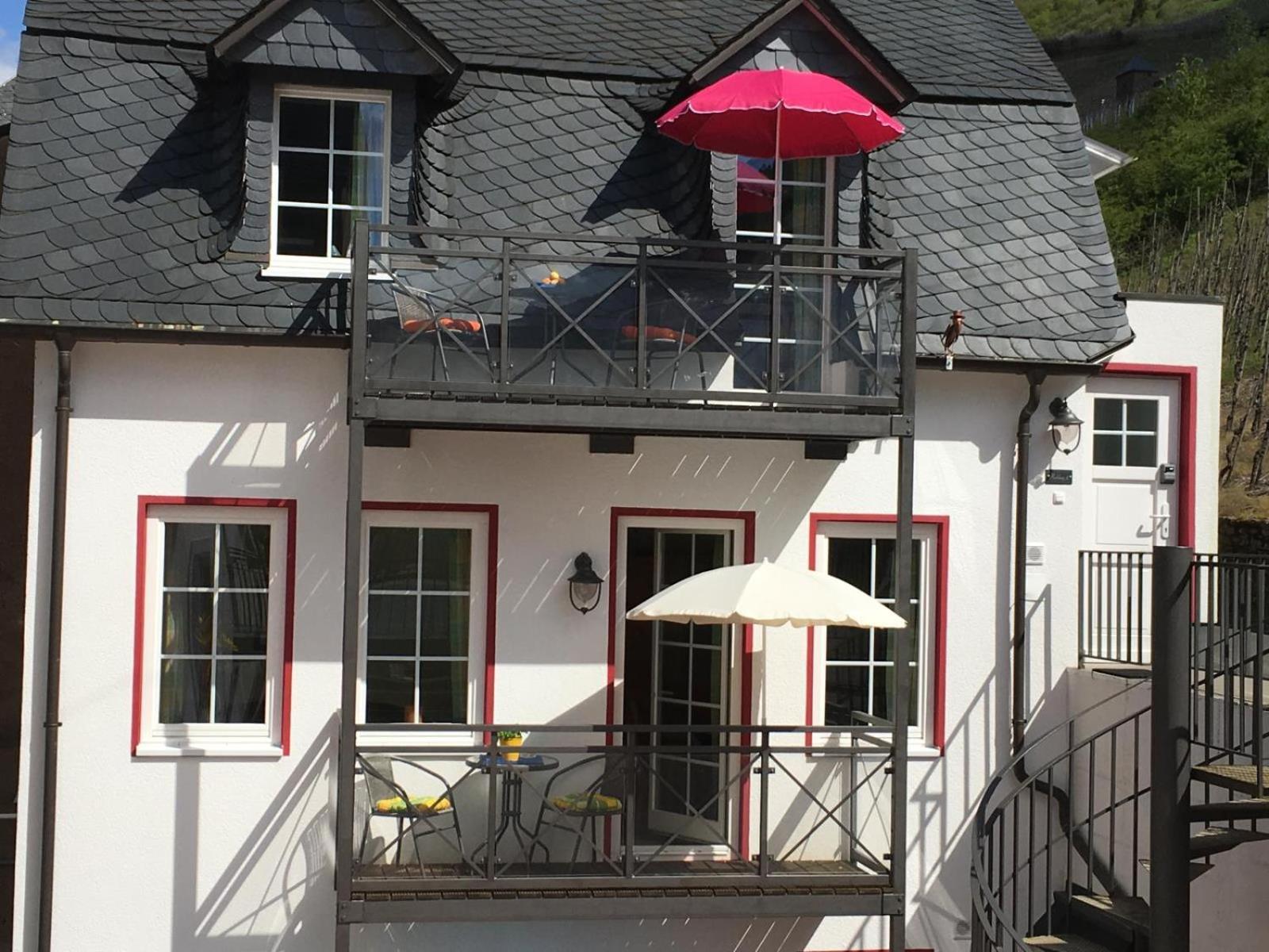 Mosel Ferienhaus Reblaus Zell an der Mosel Esterno foto